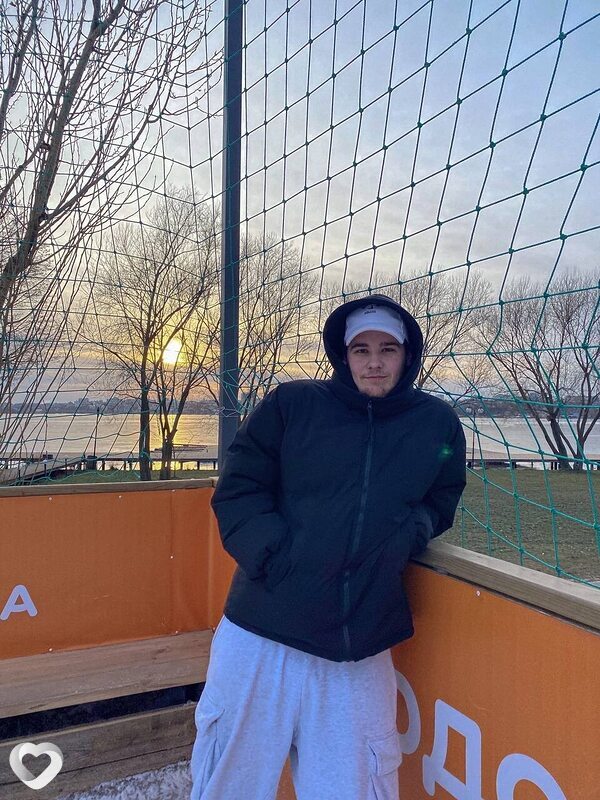 Влад, 22, Москве — анкета №2248610