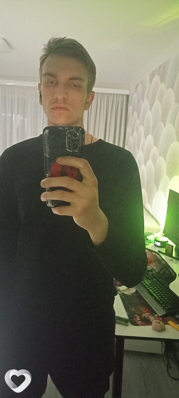 Сергей, 21, Сальске — анкета №2249575