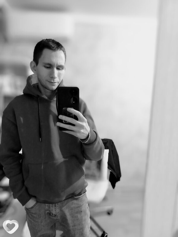 Евгений, 23, Астрахани — анкета №2249218