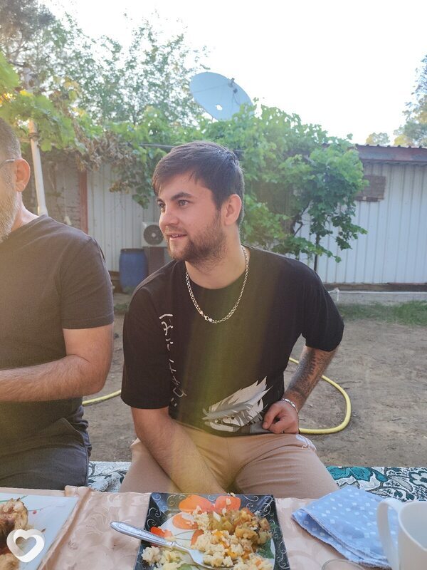 Максим, 24, Санкт-Петербурге — анкета №2249861