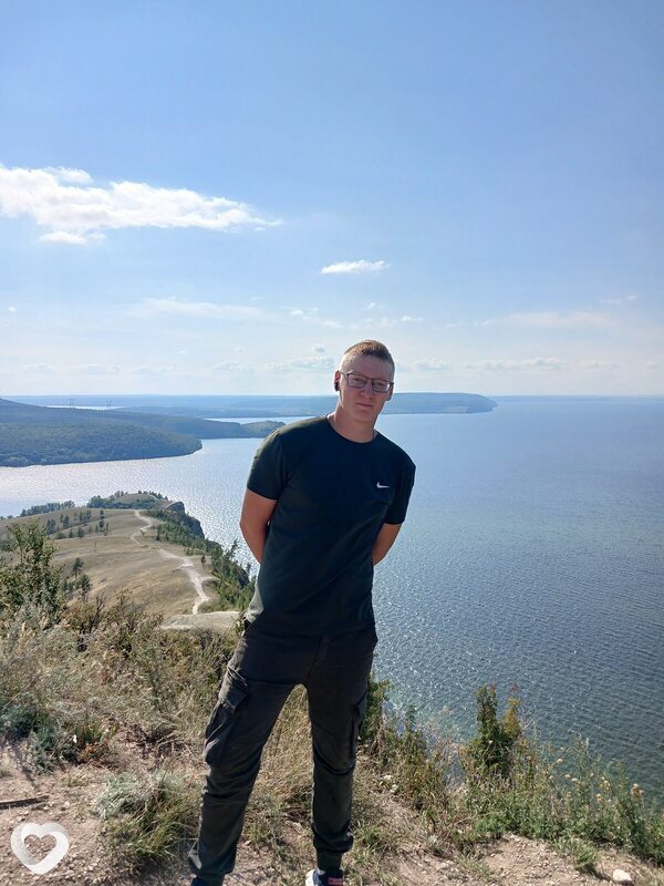 Кирилл, 19, Тольятти — анкета №2249528