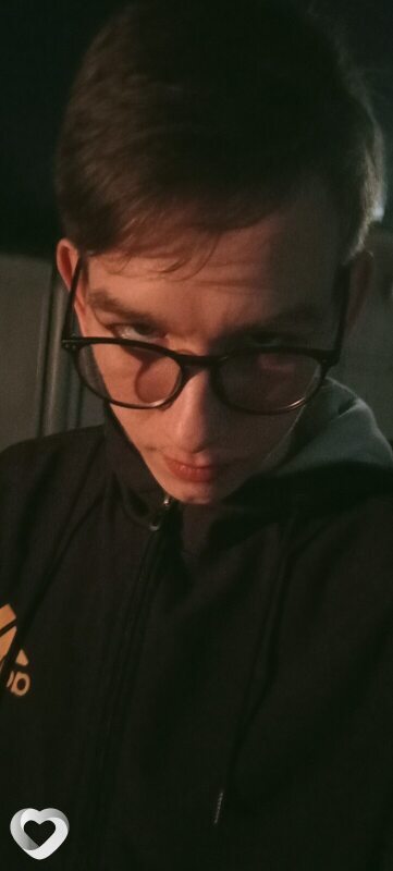 Иван, 19, Саратове — анкета №2249933