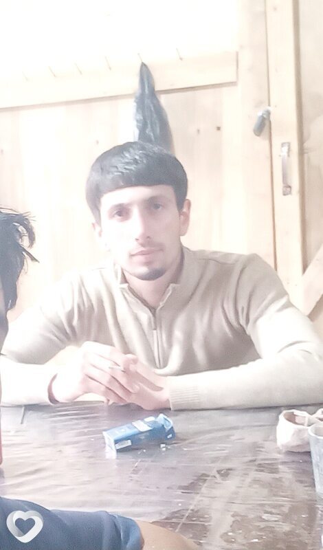 Алик, 27, Каспийске — анкета №2250141