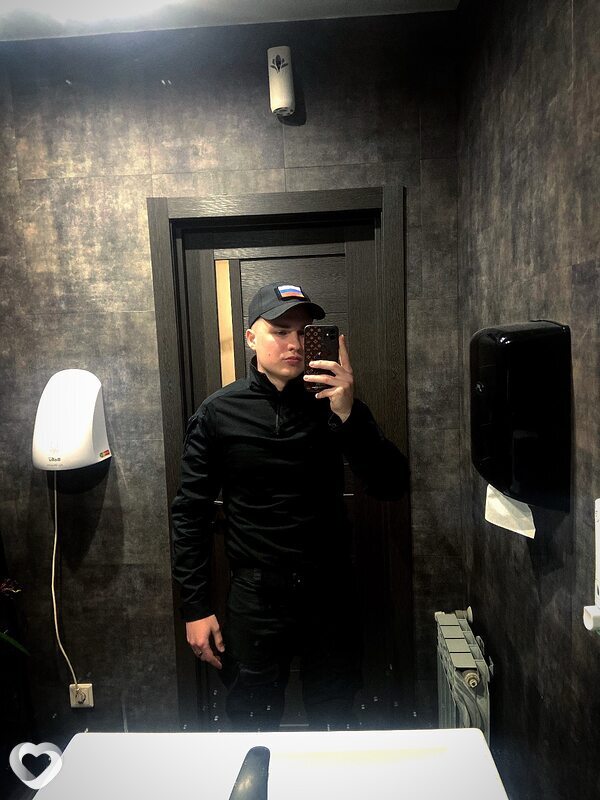 Кирилл, 23, Барнауле — анкета №2250931