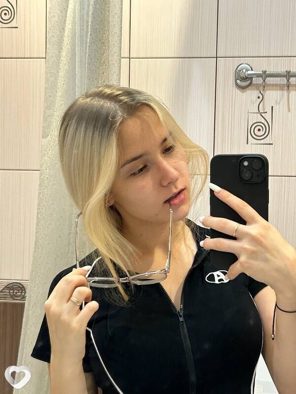 Тася, 19, Сыктывкаре — анкета №2251046