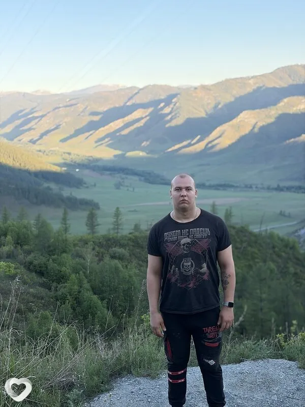 Денис, 26, Новоалтайске — анкета №2252270