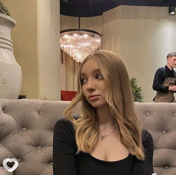 Настя, 22, Москве — анкета №2251786