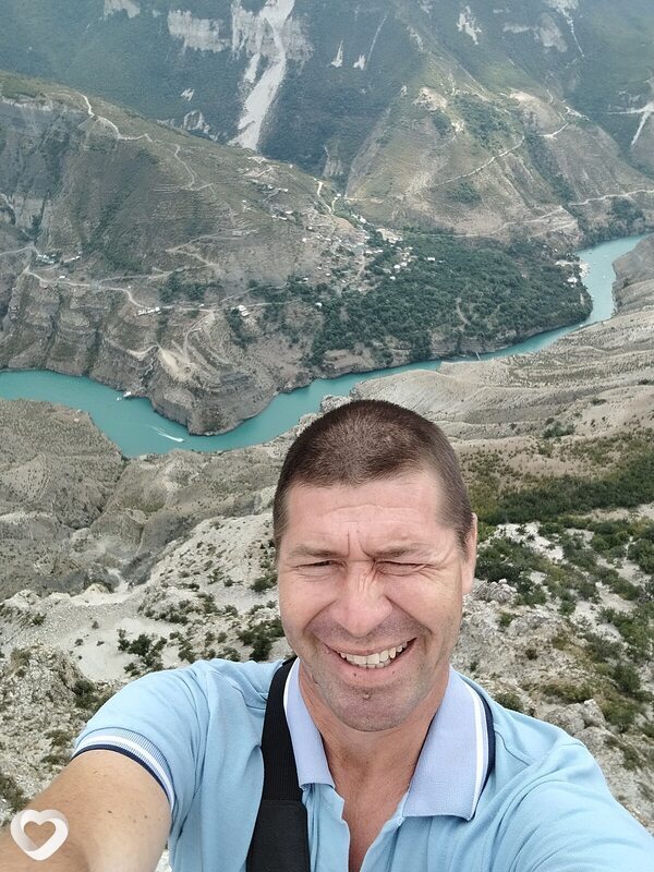 Виктор, 41, Симферополе — анкета №2252044