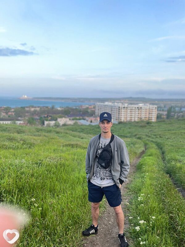Максим, 26, Керчи — анкета №2252796