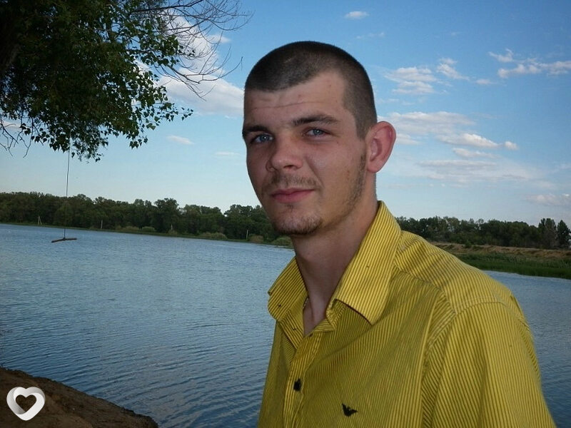 Вик, 37, Зугрэсе — анкета №2252820