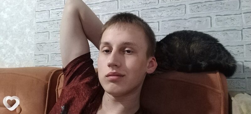 Александр, 19, Прокопьевске — анкета №2253056