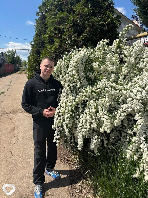Григорий, 23, Саратове — анкета №2253229