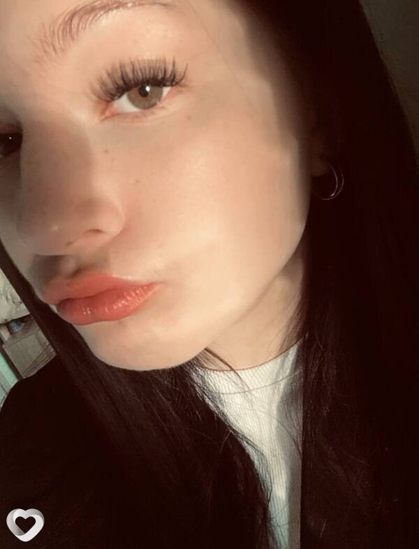 Яна, 19, Шахтах — анкета №2253147