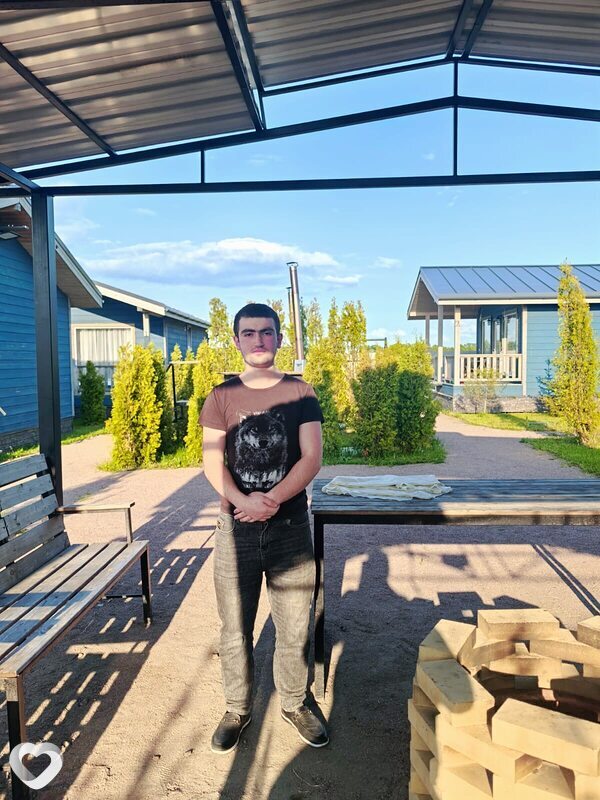 Левон, 21, Санкт-Петербурге — анкета №2253334