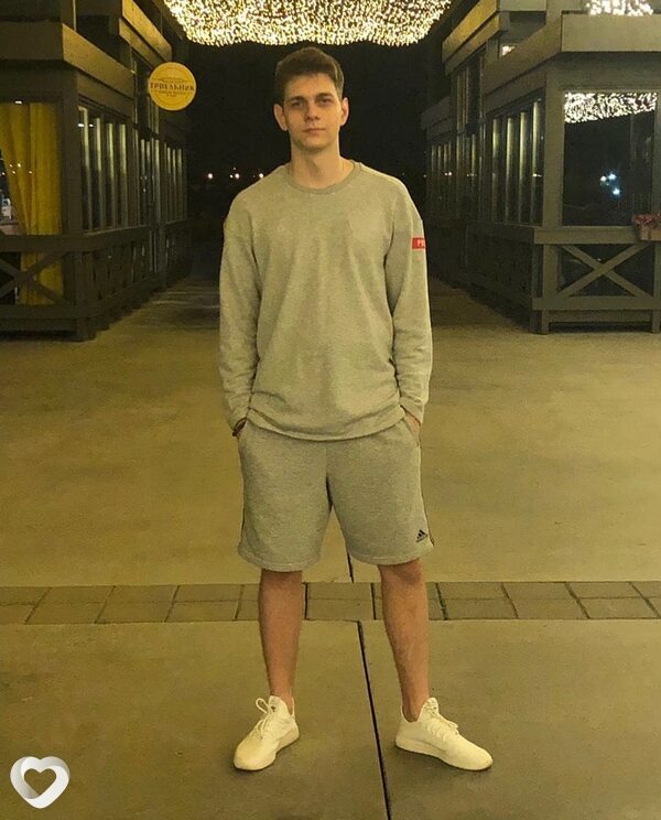 Дмитрий, 26, Санкт-Петербурге — анкета №2253295