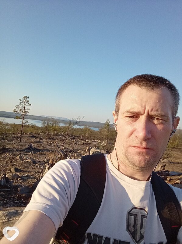 Денис, Никель