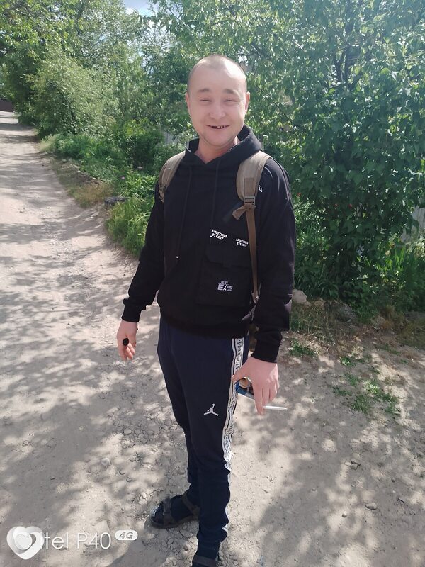 Павел, 29, Луганске — анкета №2254510