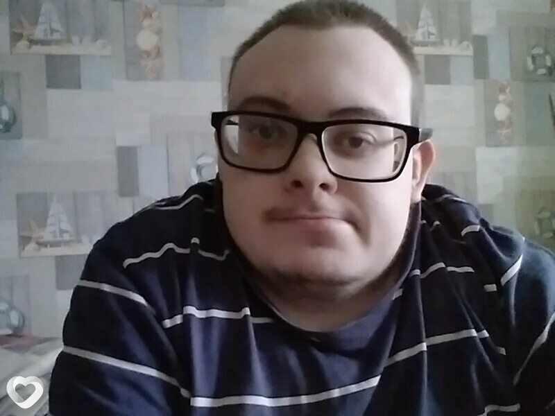 Александр, 23, Омске — анкета №2254869