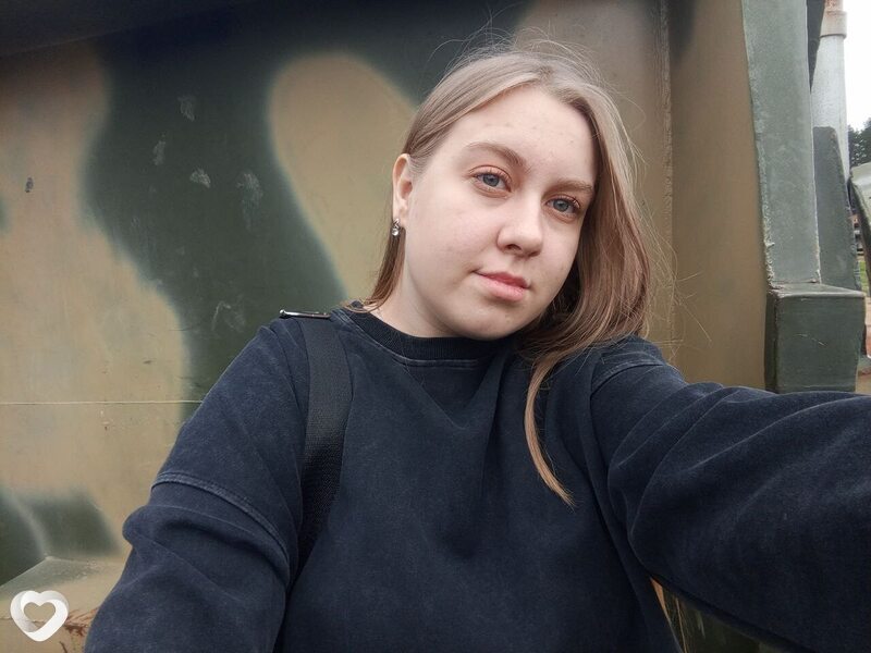 Полина, 20, Южно-Сахалинске — анкета №2254773