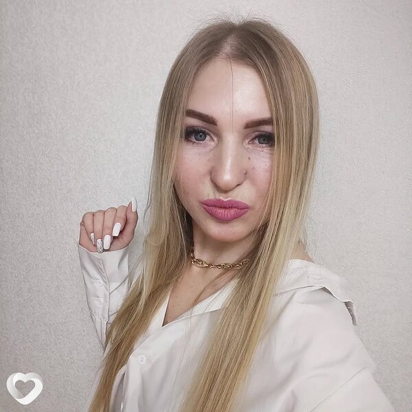 Алиса, 20, Гомеле — анкета №2254830