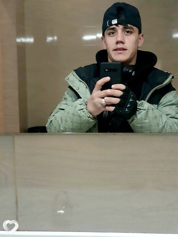 Али, 22, Тюмени — анкета №2254994