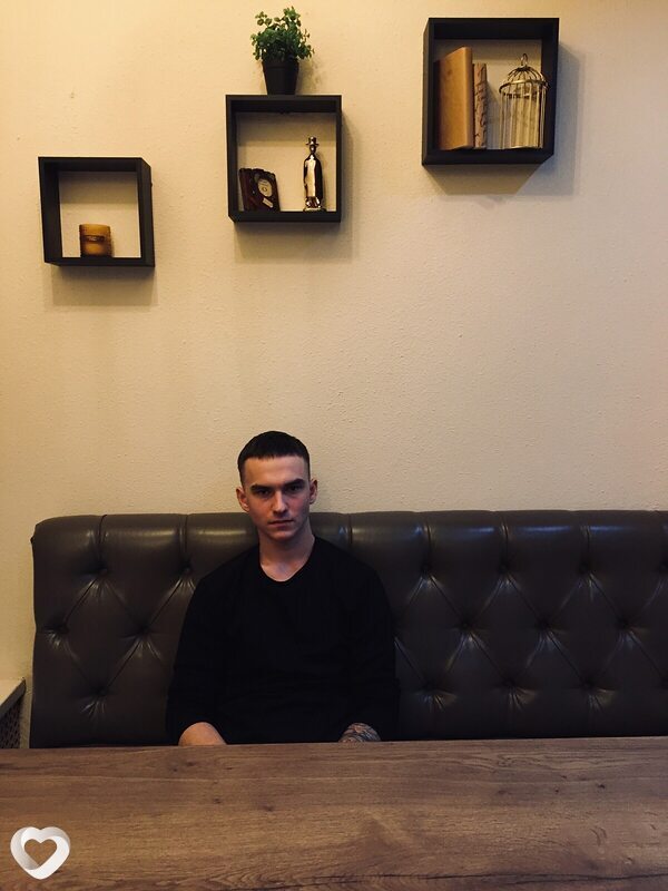 Павел, 22, Михайловск (Ставропольский край) — анкета №2255167