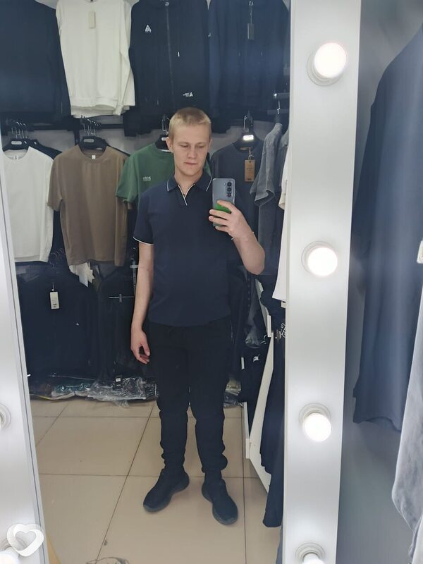 Максим, 23, Чите — анкета №2255536
