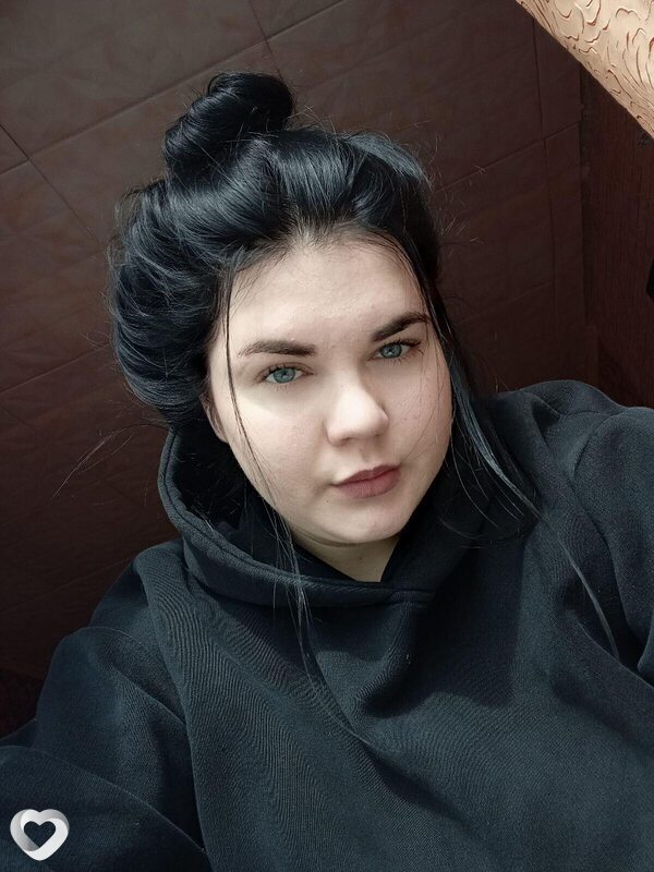 Вика, 26, Смоленске — анкета №2256593