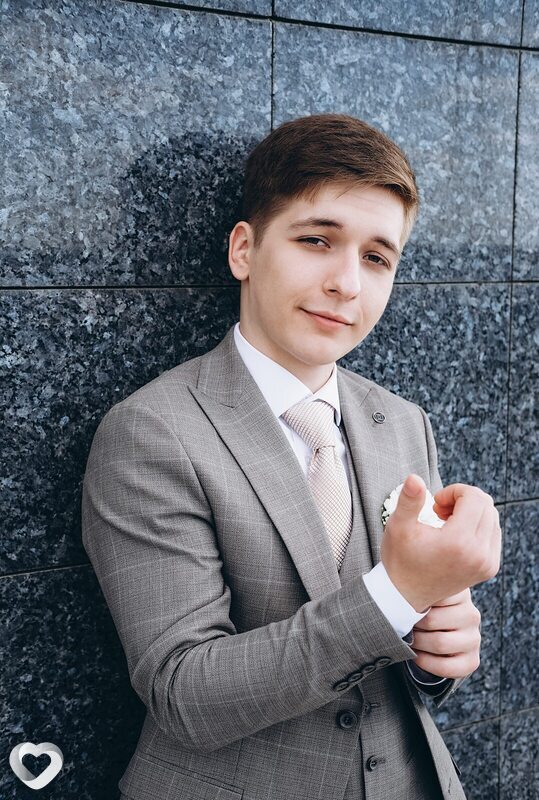 Константин, 24, Тюмени — анкета №2256882