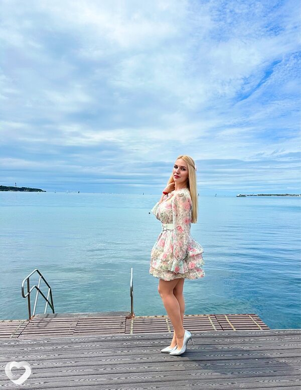 Екатерина, 35, Новороссийске — анкета №2257302