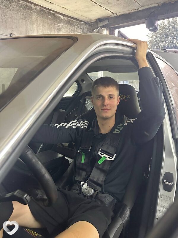 Паша, 23, Могилев — анкета №2257541