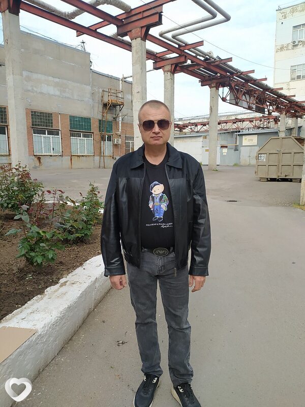 Виталик, 39, Ростове-на-Дону — анкета №2257607