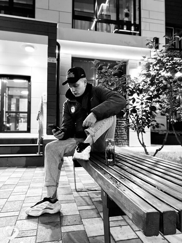 Глеб, 23, Барнауле — анкета №2257913
