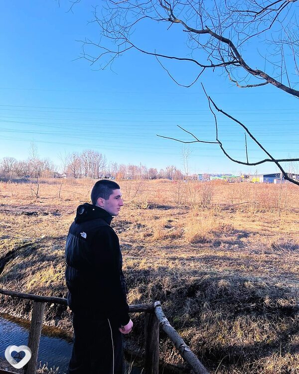 Артём, 22, Солигорске — анкета №2257762