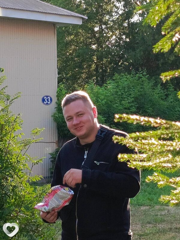 Артём, 25, Москве — анкета №2257960