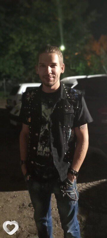 Женя, 28, Рыбинске — анкета №2258103