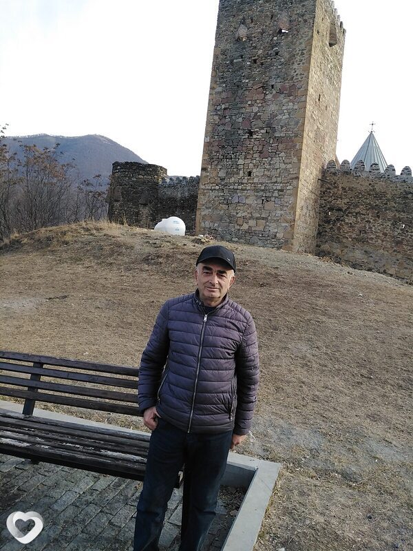 Артем, 37, Сочи — анкета №2258119