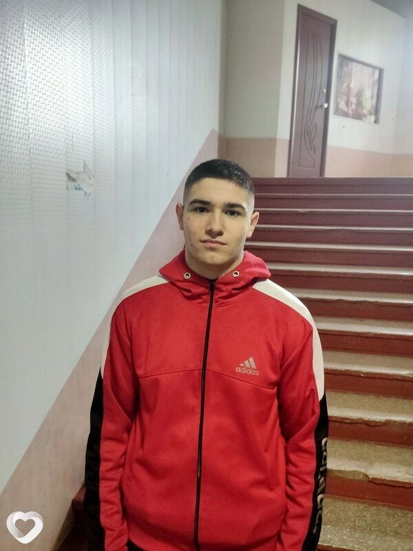 Кирилл, 21, Липецке — анкета №2258094