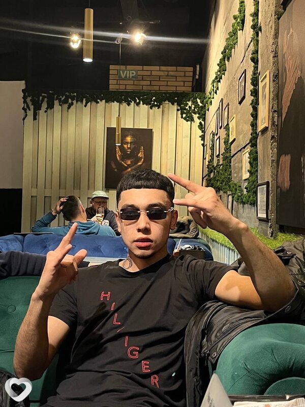 Амир, 23, Москве — анкета №2258135