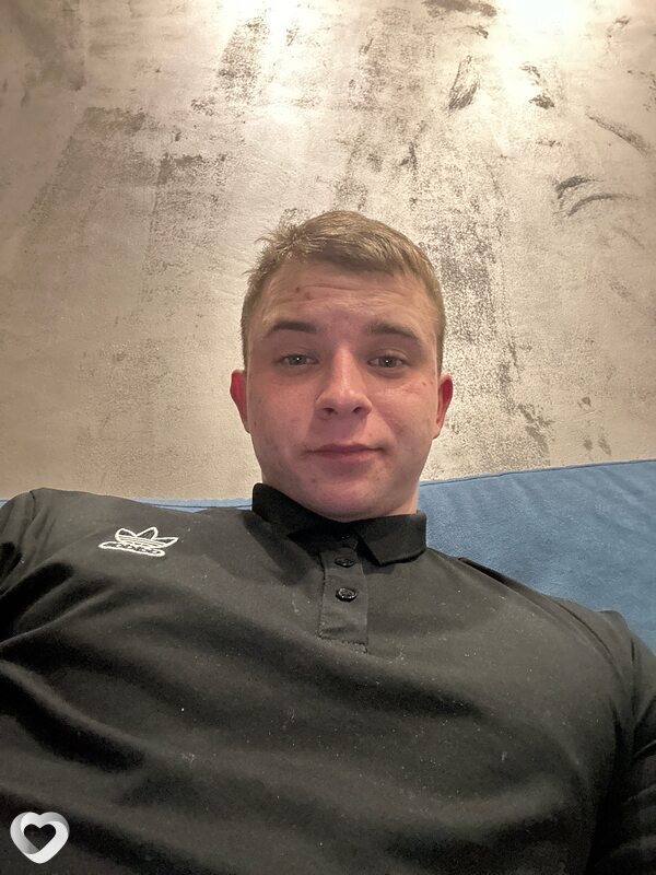 Андрей, 20, Белгороде — анкета №2258362