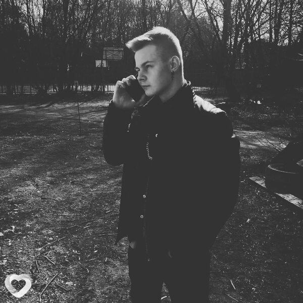 Тёма, 21, Москве — анкета №2258413