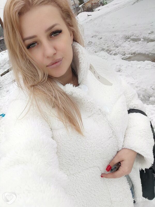 Alena, 33, Томске — анкета №2258474