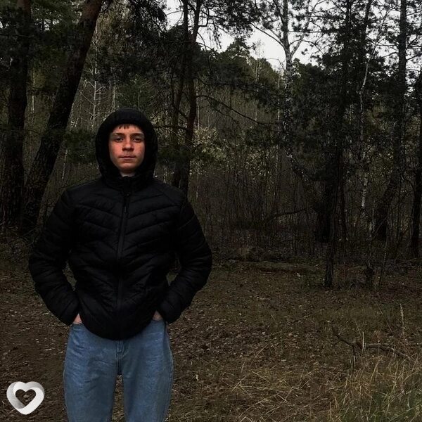 Константин, 20, Москве — анкета №2259161