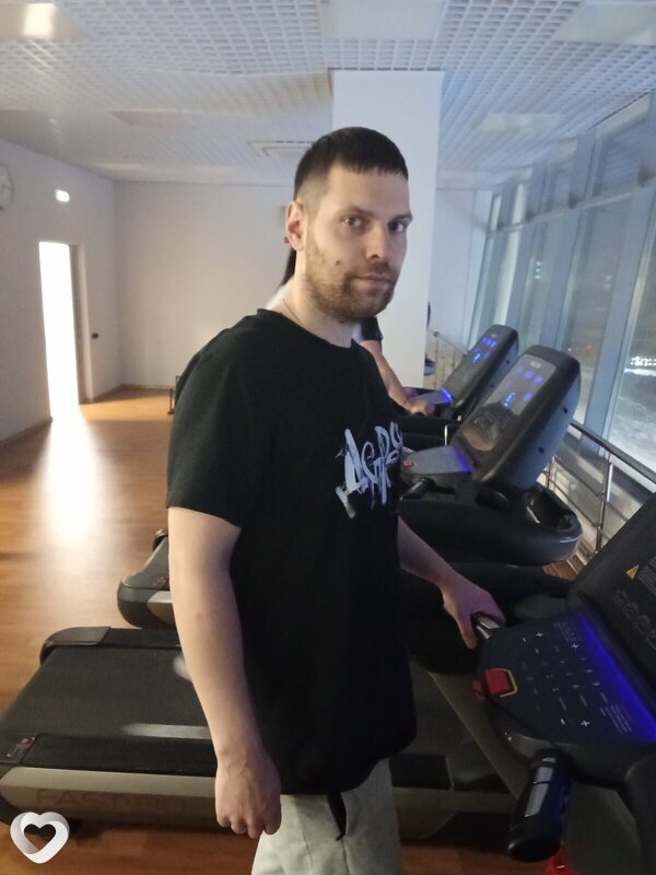 Евгений, 35, Ханты-Мансийске — анкета №2258989