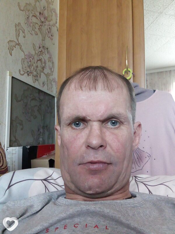 Максим, 45, Фокине — анкета №2259409