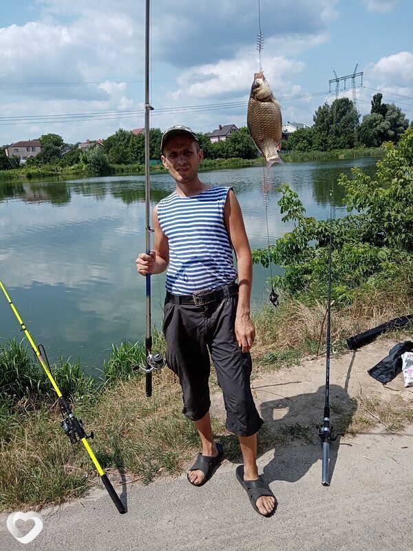 Діма, 30, Киеве — анкета №2259570