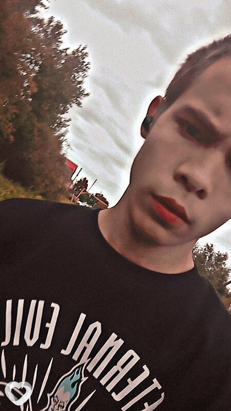Эдуард, 22, Заводоуковске — анкета №2260156