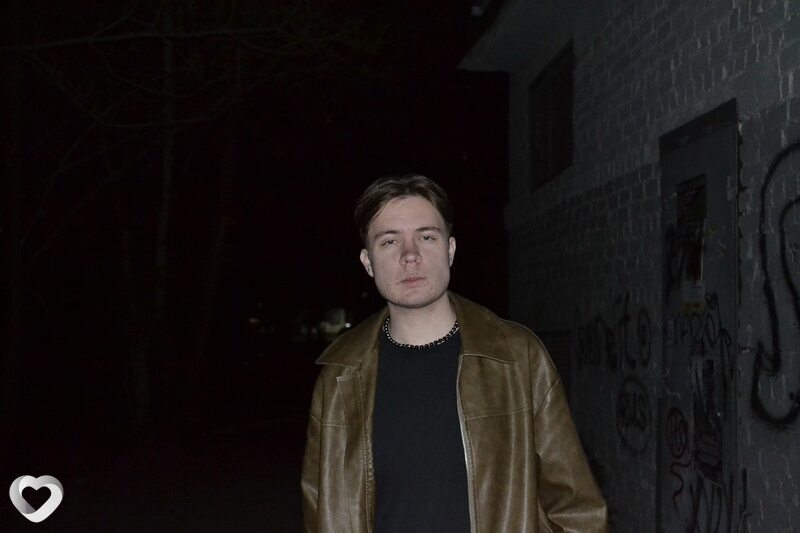 Артём, 21, Казани — анкета №2260000