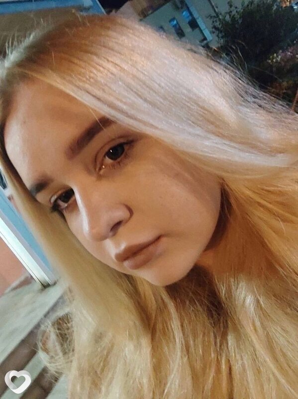 Алёна, 22, Челябинске — анкета №2259968