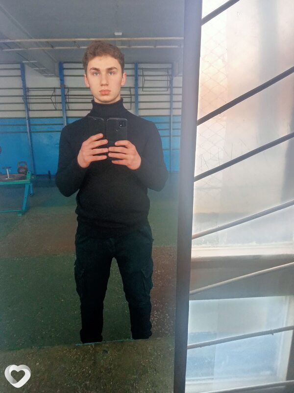 Никита, 22, Санкт-Петербурге — анкета №2260280